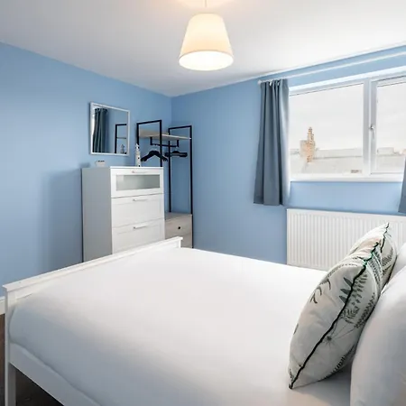 Host & - Trafalgar Square Apartament Scarborough
